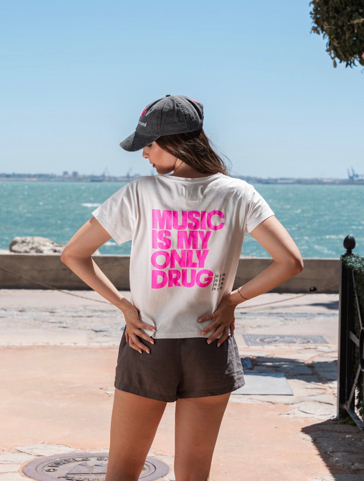 CAMISETA MUSIC BLANCA