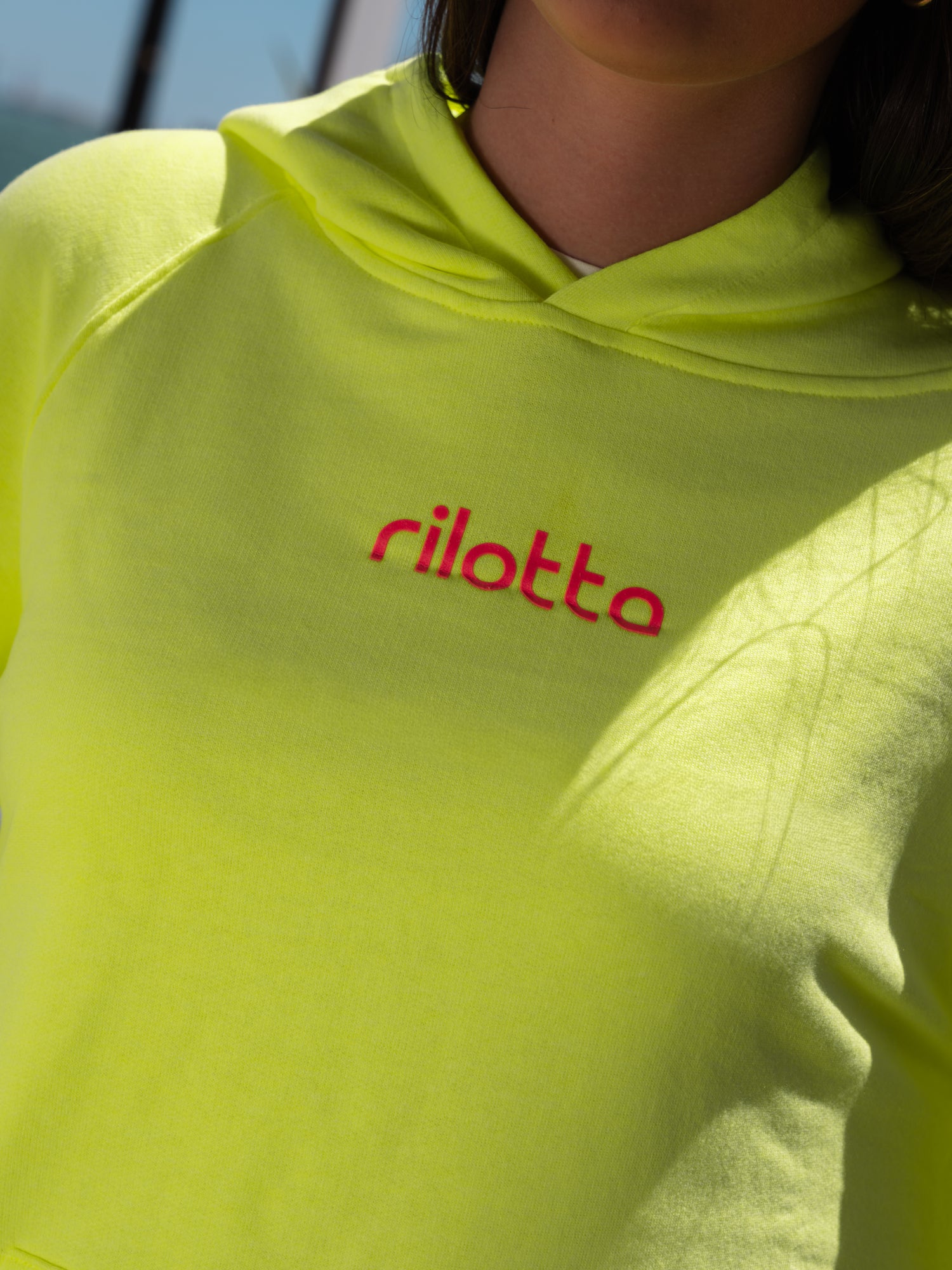 NEON YELLOW HEART HOODIE (SUMMER)