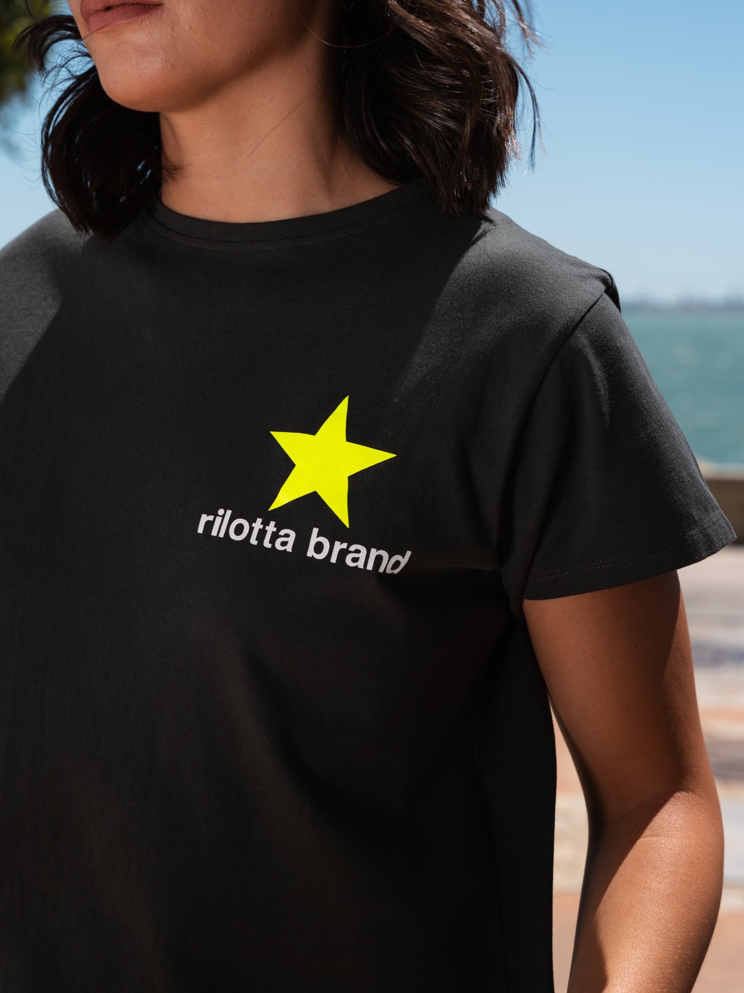CAMISETA NEW YORK NEGRA
