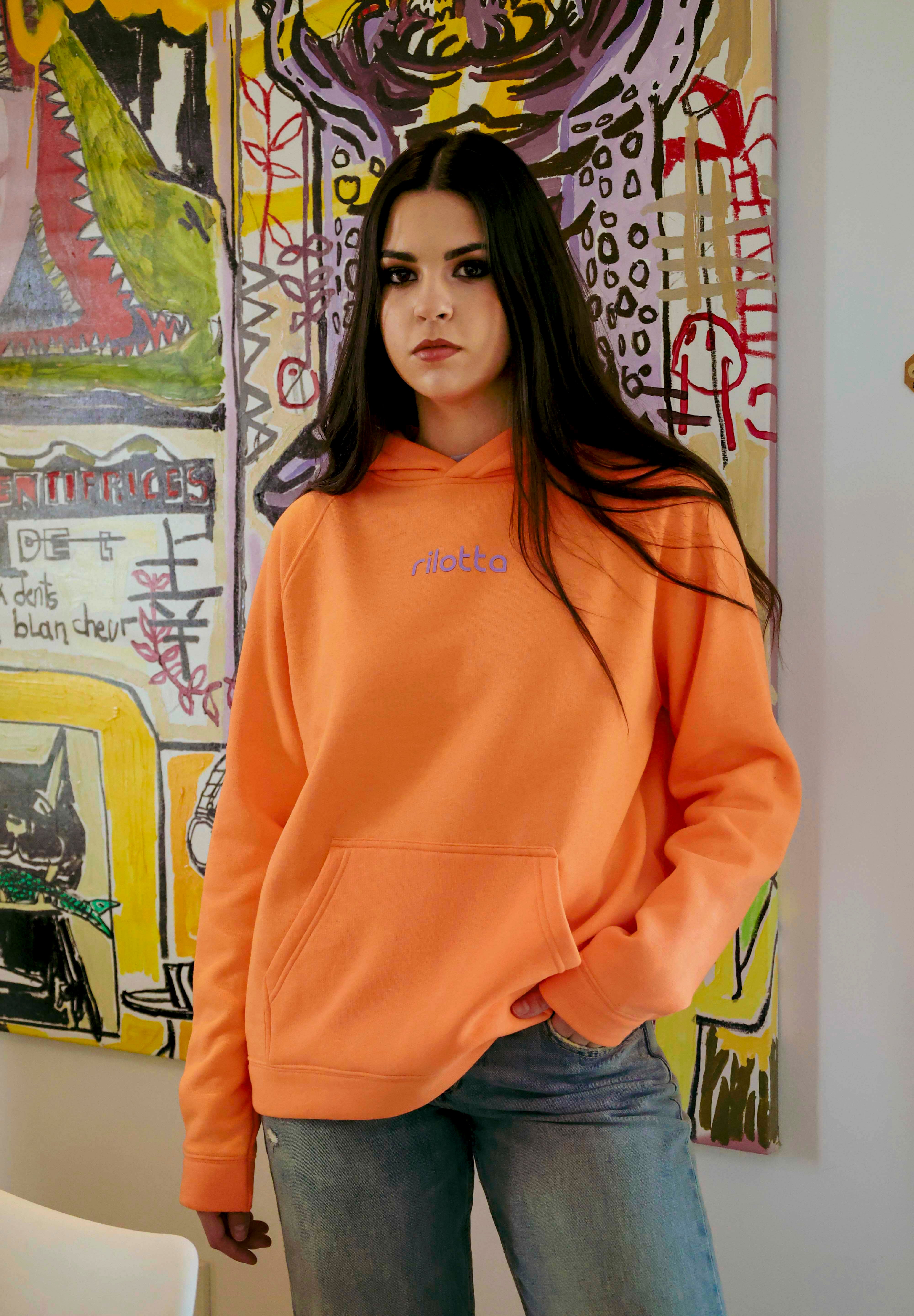 HOODIE HEART NARANJA FLÚOR