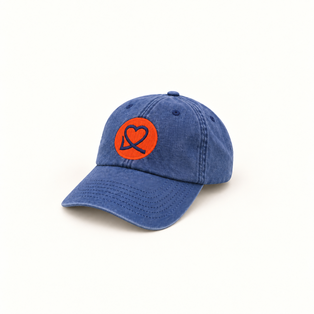 GORRA PARCHE CORAZÓN AZUL CON NARANJA