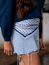 PAÑUELO CELESTE LUNAR AZUL