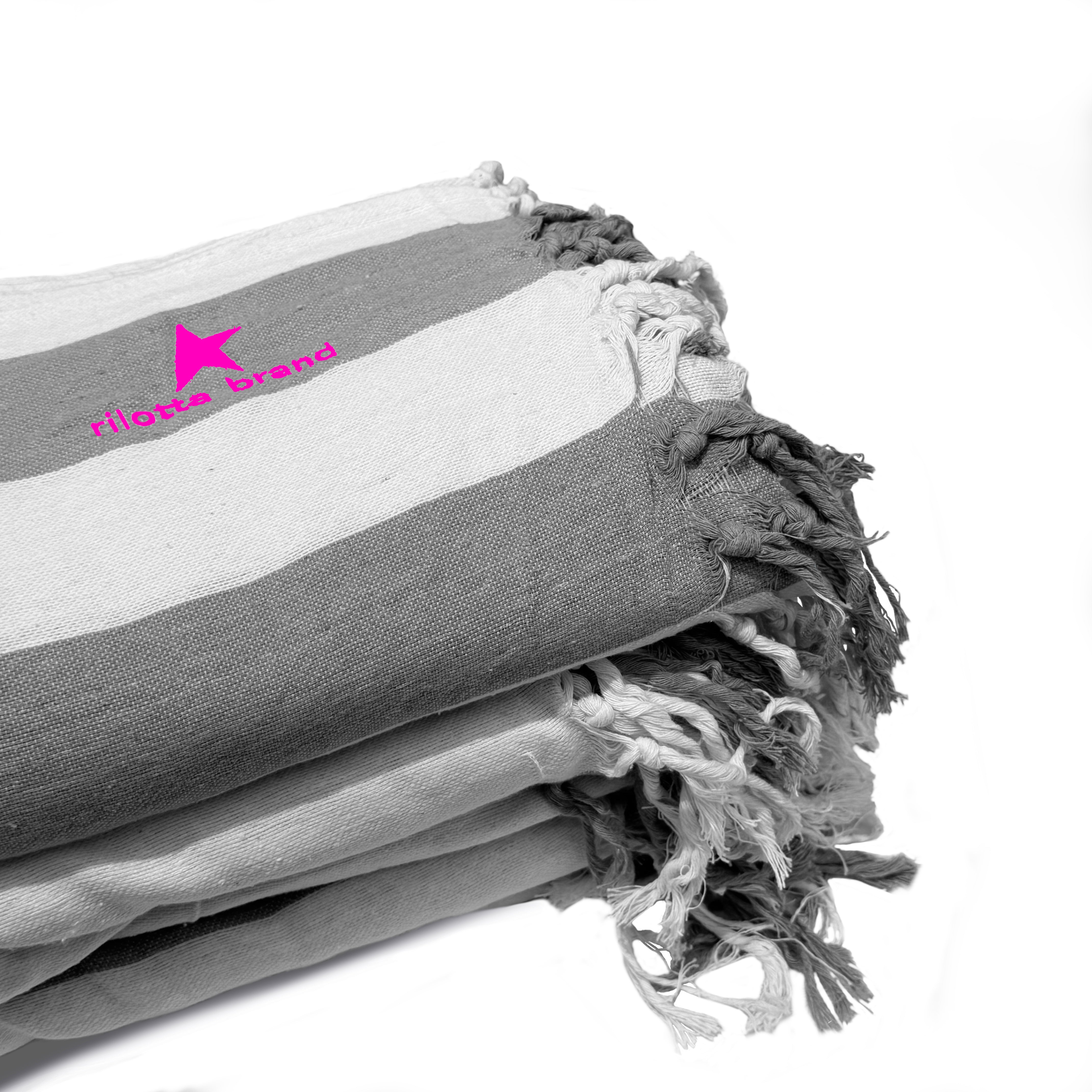 TOALLA PLAYA XXL GRIS LOGO ROSA FLUOR
