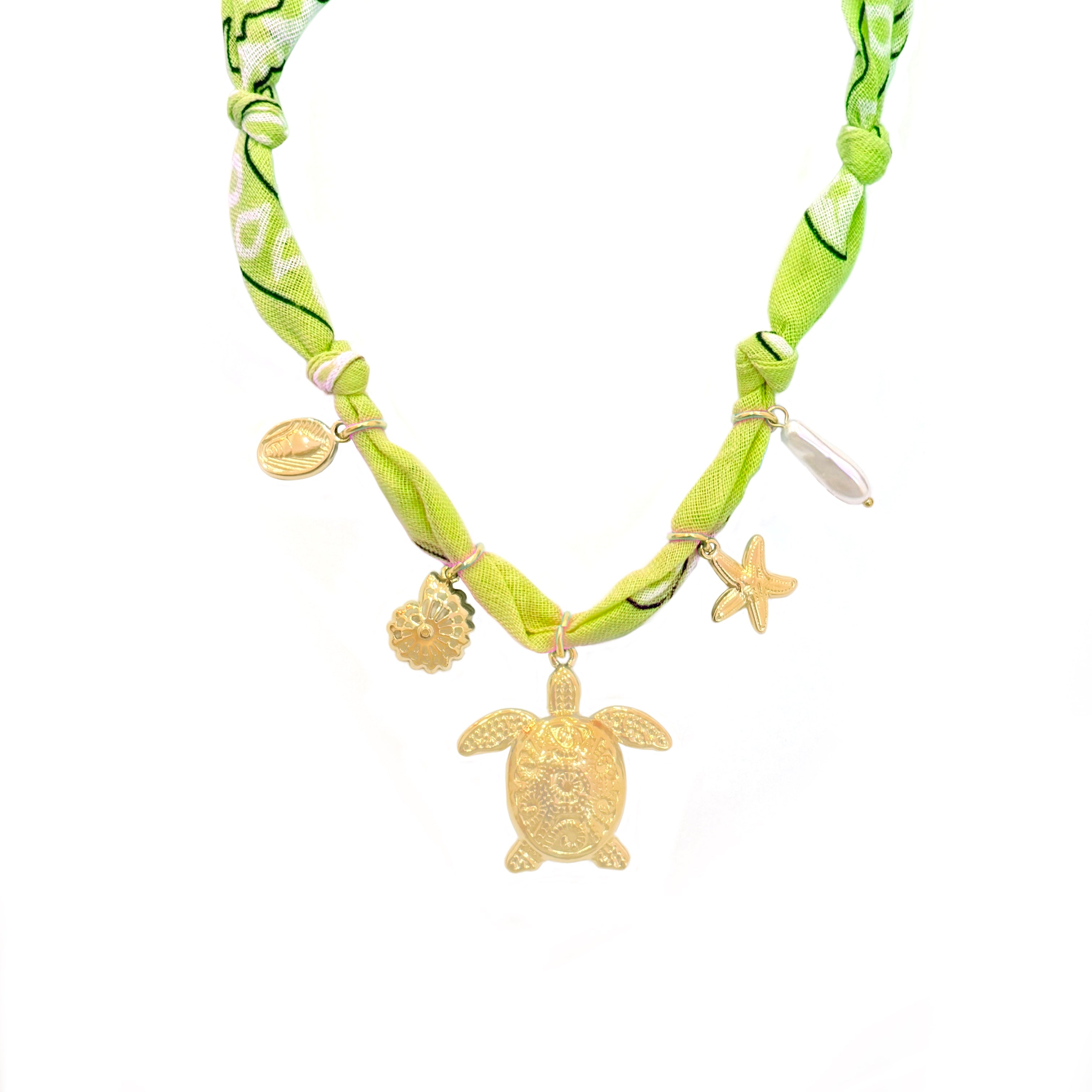COLLAR PAÑUELO VERDE