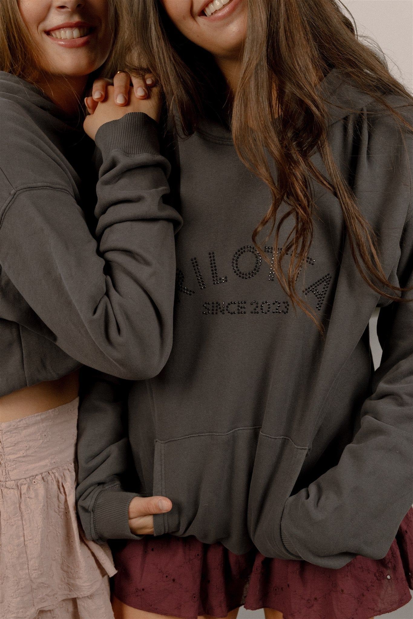 HOODIE RILOTTA  STRASS STAR GRIS