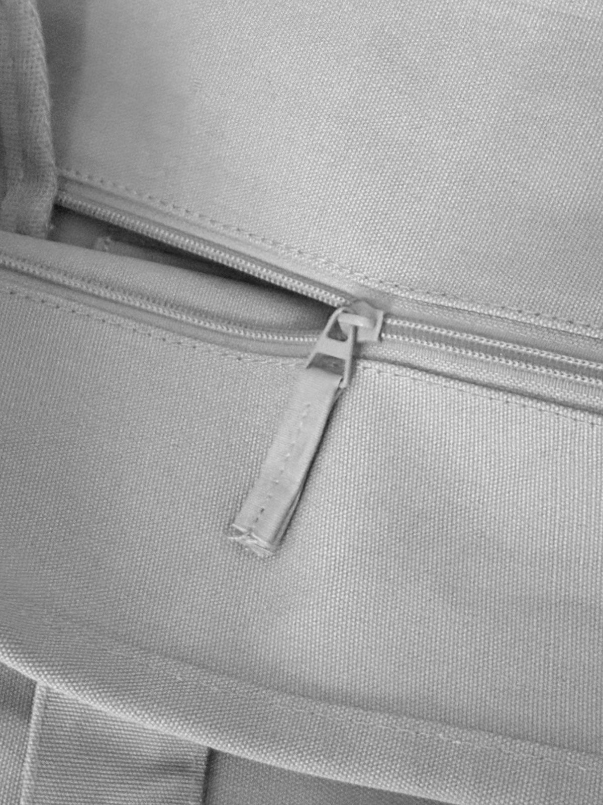 BOLSO RILOTTA 23 GRIS LOGO VINO